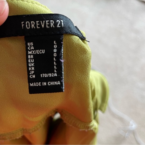 Green flowy tops y2k fairy vibes - Picture 3 of 7